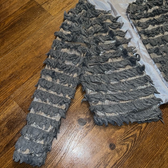Gray Shaggy Textured Cropped Boho Long Sleeve Open Front Cardigan Sweater OS - Picture 7 of 11